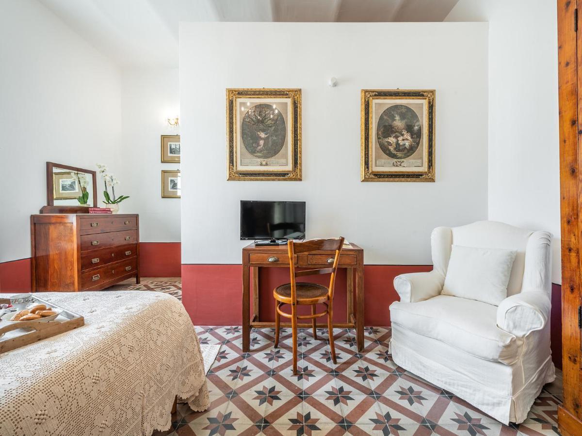 Palazzo Cherchi Dorgali Exteriér fotografie