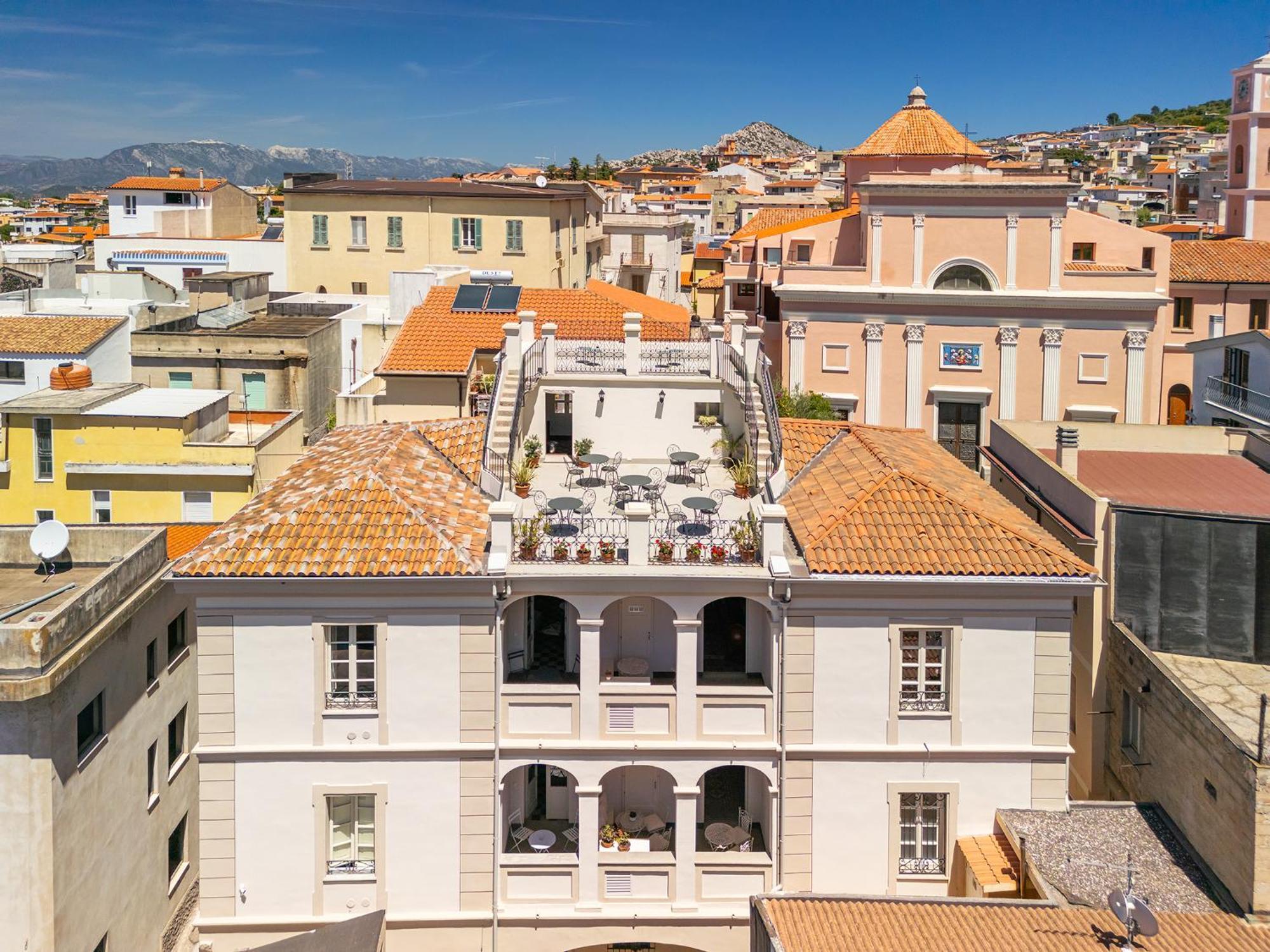 Palazzo Cherchi Dorgali Exteriér fotografie